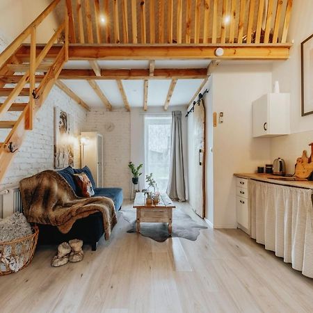 Apartament z antresola dla dzieci Okszow Esterno foto
