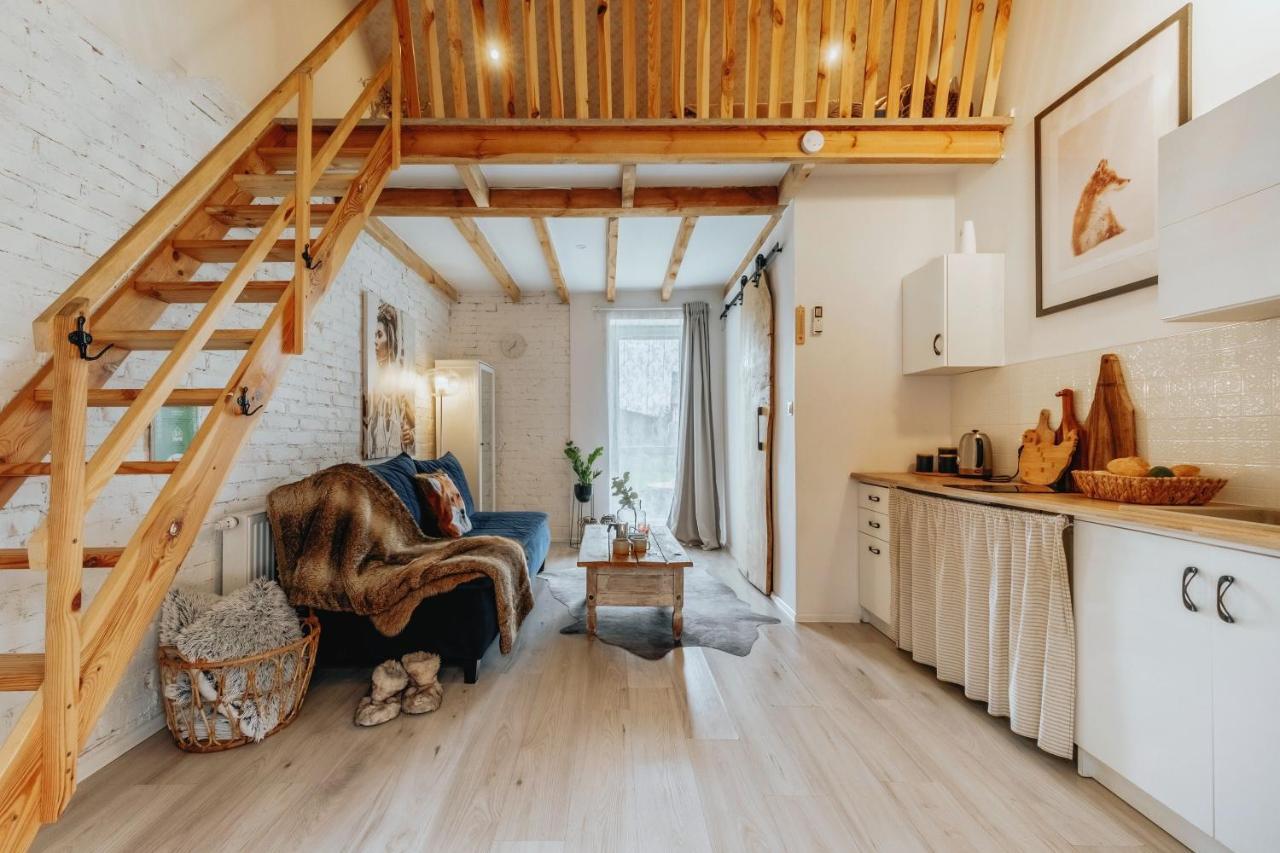 Apartament z antresola dla dzieci Okszow Esterno foto